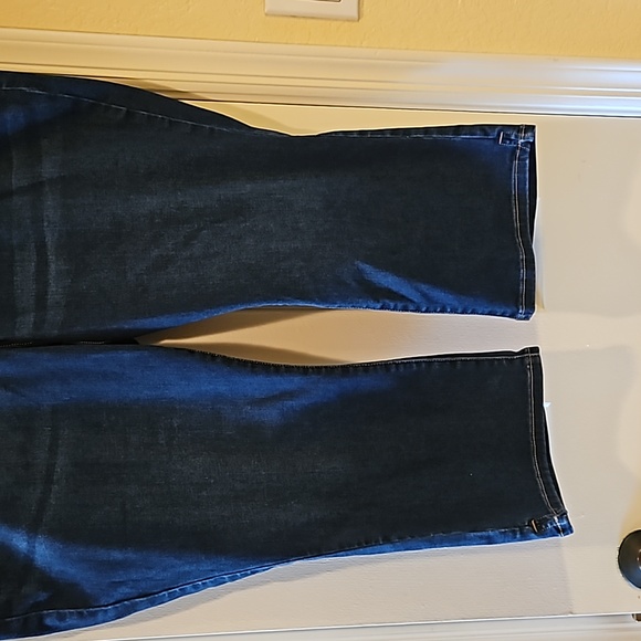 Lane Bryant High Rise Skinny Jeans Dark Blue in size 26 - Picture 2 of 11